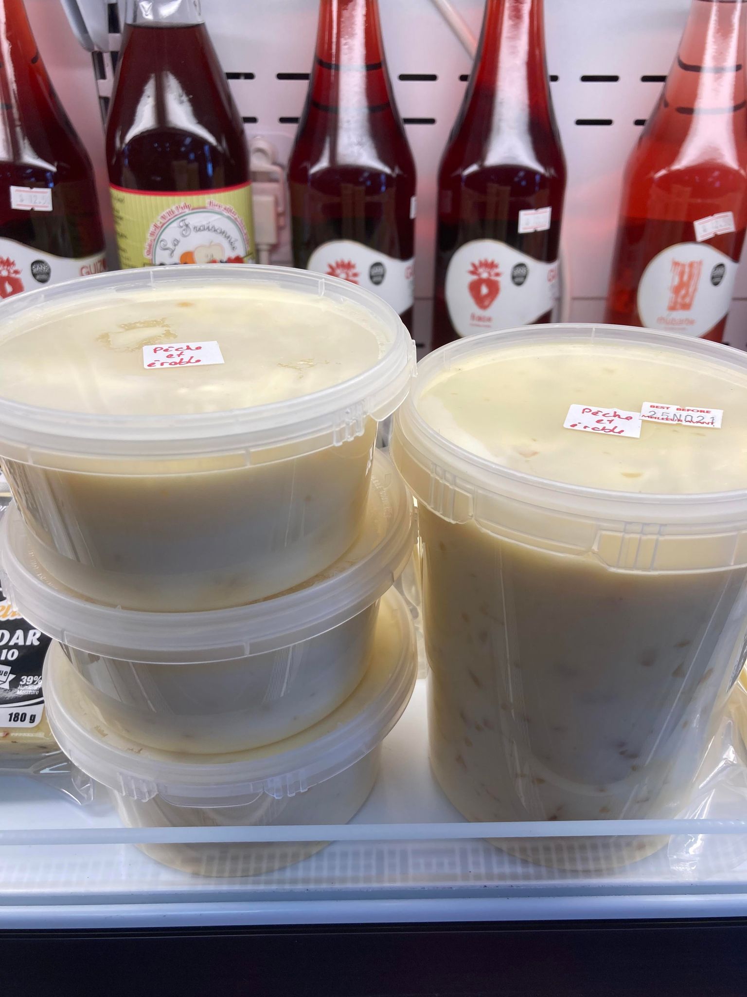 Yogourt aux pêches et à l'érable