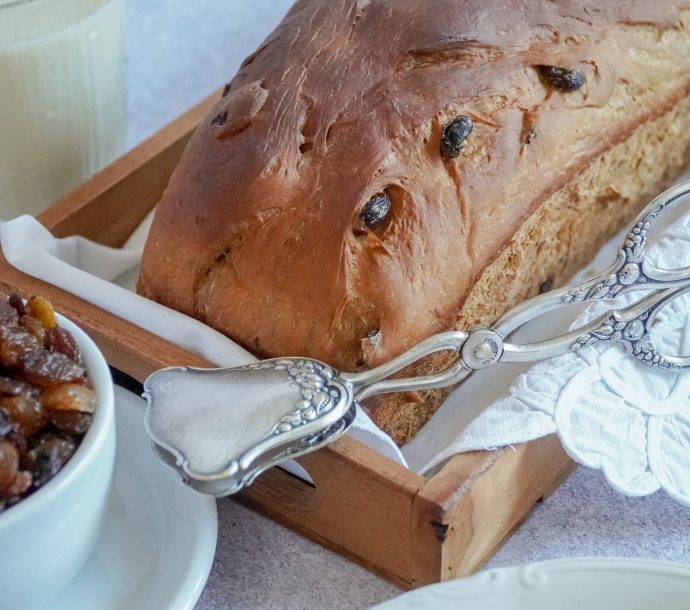 Pain aux raisins