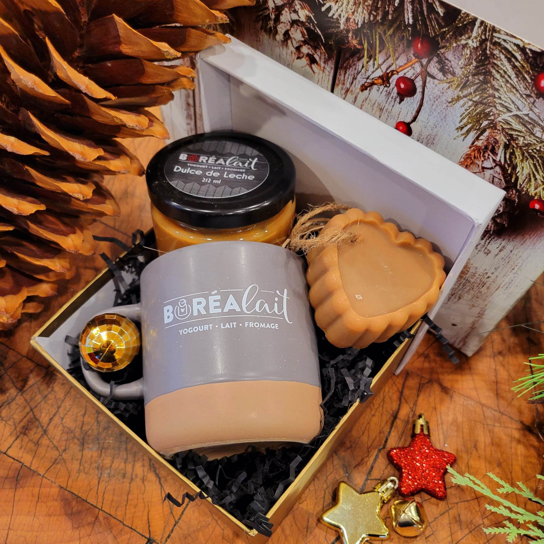 Emballage-cadeau tasse Boréalait, savon au lait & caramel divers 300g