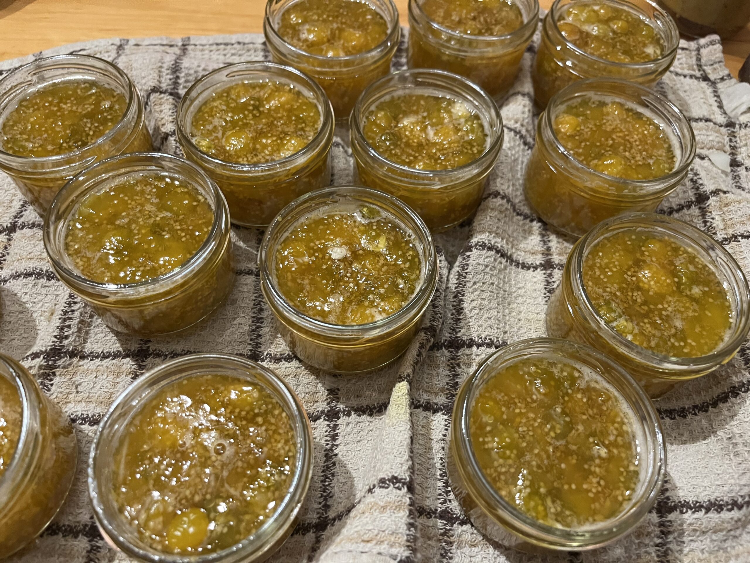 Confiture de cerises de terre