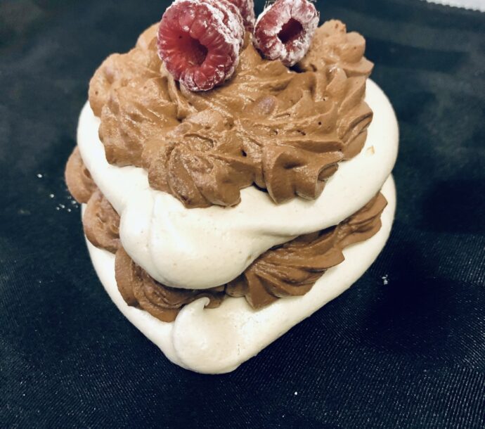 Pavlova de mousse chocolat et Amaretto Valentino