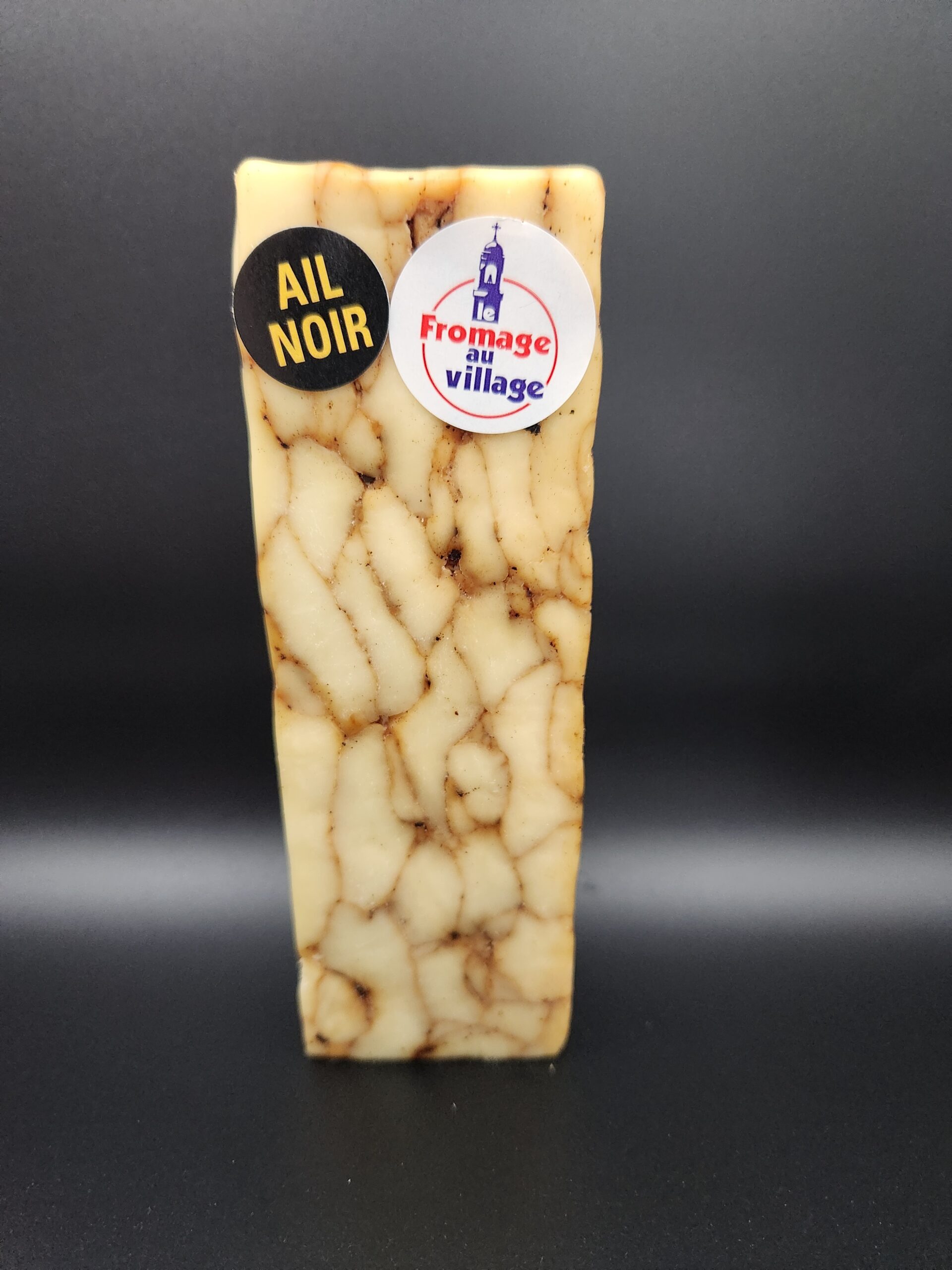 Cheddar à l'ail noir 200g