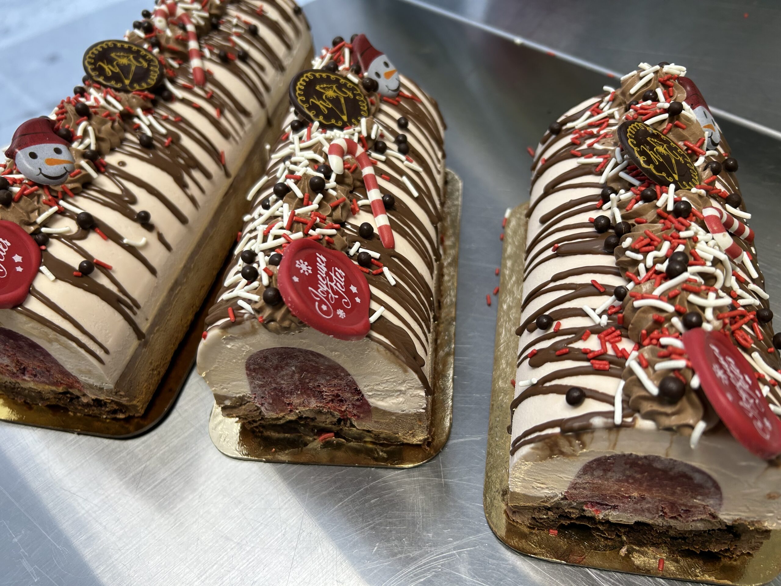 Bûche double chocolat et framboises – Image 2